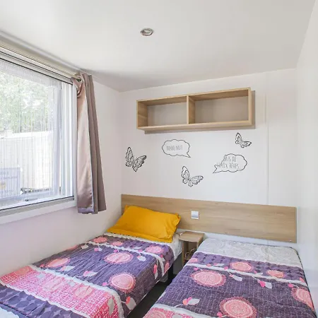 Mobile In Saint-jean Near & Pool Domek alpejski Saint-Jean-de-Monts