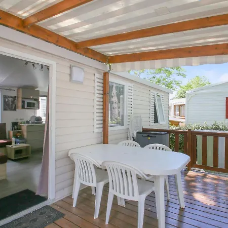 Mobile In Saint-jean Near & Pool Chalet Saint-Jean-de-Monts