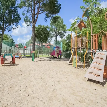 Chalet Appealing Mobile In Jean De Monts *