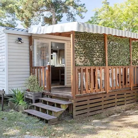 Mobile In Saint-jean Near & Pool * Saint-Jean-de-Monts