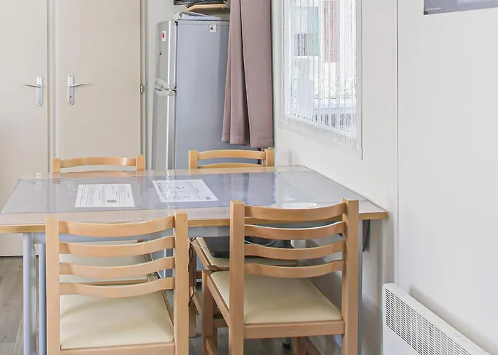 Mobile In Saint-jean Near & Pool Chalet Saint-Jean-de-Monts