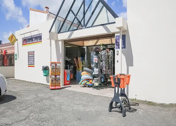 Mobile In Saint-jean Near & Pool Chalet Saint-Jean-de-Monts